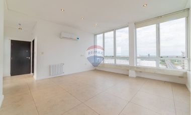 VENTA SEMIPISO EN BOULEVARD C/VISTAS AL RIO.