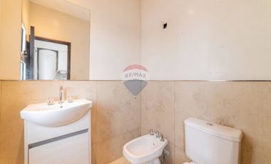 VENTA SEMIPISO EN BOULEVARD C/VISTAS AL RIO.