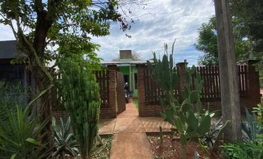 ALQUILER CASA 2 DORMI Z/JAURETCHE Y AV.QUARANTA BÂ° 20 VIVIENDAS