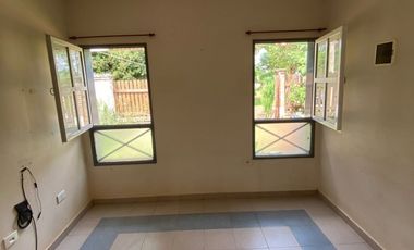 ALQUILER CASA 2 DORMI Z/JAURETCHE Y AV.QUARANTA BÂ° 20 VIVIENDAS