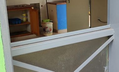 ALQUILER CASA 2 DORMI Z/JAURETCHE Y AV.QUARANTA BÂ° 20 VIVIENDAS