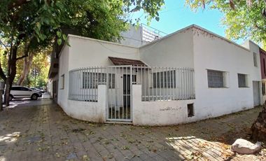 Venta Lote Esquina con casa mixta Ciudad