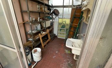 CASA EN VENTA 3 AMB CON COCHERA Y TERRAZA. RAMOS