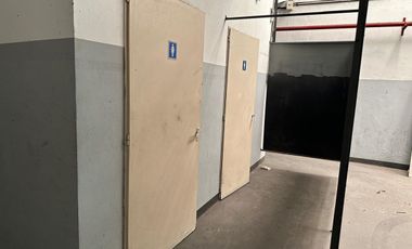 GALPON/DEPOSITO CON OFICINAS EN PQUE PATRICIOS