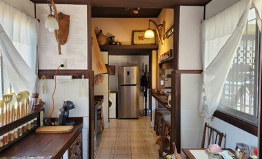 CASA 4 AMB C/ JARDIN, COCHERA, QUINCHO. LLAVALLOL