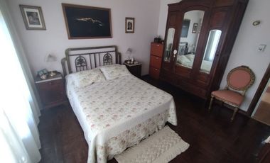 CASA 4 AMB C/ JARDIN, COCHERA, QUINCHO. LLAVALLOL