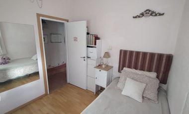 CASA 4 AMB C/ JARDIN, COCHERA, QUINCHO. LLAVALLOL