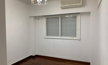VENTA LUMINOSO DEPARTAMENTO DE 3 AMB EN GERLI O.