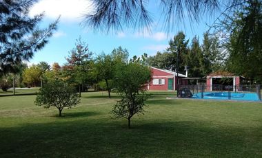 VENTA CASA 4 AMBIENTES PILETA QUINCHO PATIO