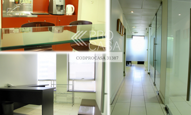 Francisco de Aguirre/Av. Vitacura - Oficina - Arriendo