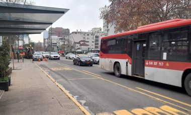 Av. Providencia/Bucarest - Oficina - Arriendo