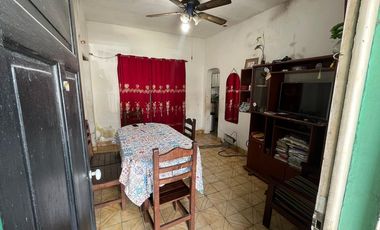 CASA 4 AMBIENTES EN VENTA EN LANUS ESTE