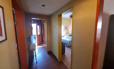 VENTA PH 3 AMB AL FRENTE 2 LOCALES PATIO, LANUS