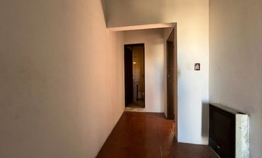 CASA 3 AMBIENTES VENTA EN LONGCHAMPS APTO CREDITO