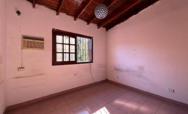 CASA 3 AMBIENTES VENTA EN LONGCHAMPS APTO CREDITO