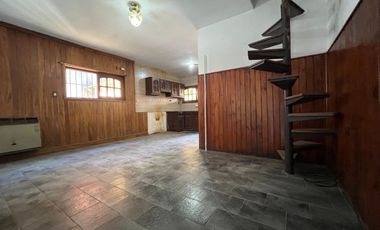 CASA 3 AMBIENTES VENTA EN LONGCHAMPS APTO CREDITO