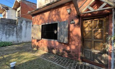 CASA 3 AMBIENTES VENTA EN LONGCHAMPS APTO CREDITO
