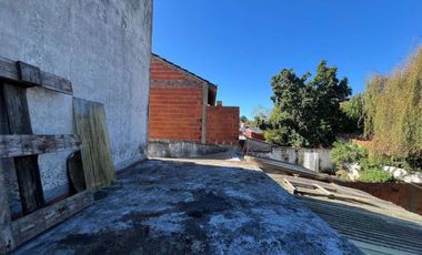 CASA 3 AMBIENTES VENTA EN LONGCHAMPS APTO CREDITO