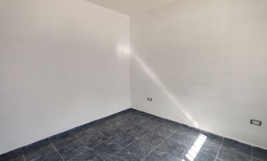 CASA 3 AMBIENTES CON COCHERA ALQUILER LLAVALLOL