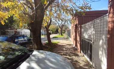 CASA 3 AMBIENTES CON COCHERA ALQUILER LLAVALLOL