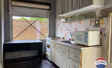 CASA EN VENTA 2 AMB - MONTE GRANDE