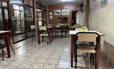 ALQUILA HABITACIONES-- RESIDENCIA UNIVERSITARIA FEMENINA