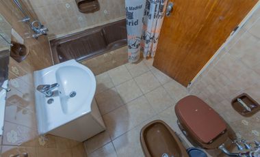 Importante monoambiente amoblado y con balcon !!