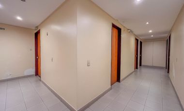 Importante monoambiente amoblado y con balcon !!