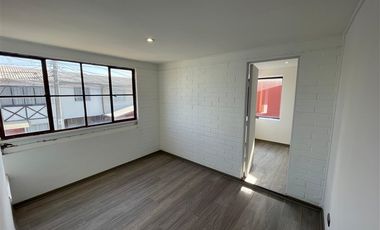 Casa en Arriendo en Carrizo 2897