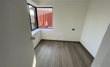 Casa en Arriendo en Carrizo 2897