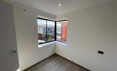 Casa en Arriendo en Carrizo 2897