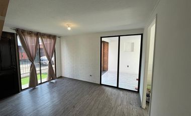 Casa en Arriendo en Carrizo 2897