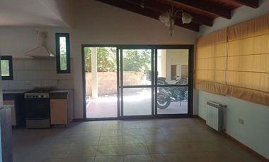 ALQUILER CASA EN TERRAZAS DE VILLA ALLENDE CBA
