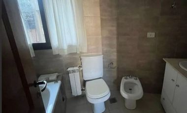 ALQUILER CASA EN TERRAZAS DE VILLA ALLENDE CBA