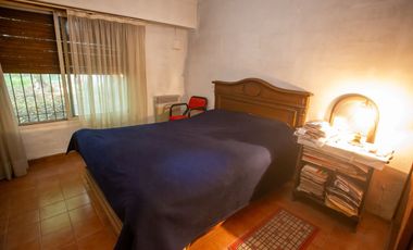 CASA 4 AMBIENTES MONTE GRANDE EN VENTA