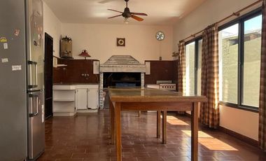 CASA 4 AMBIENTES EN VENTA EN MONTE GRANDE