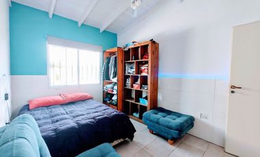 CASA 4 AMBIENTES EN VENTA EN BOSQUES CON PILETA