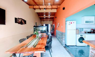 CASA 4 AMBIENTES EN VENTA EN BOSQUES CON PILETA
