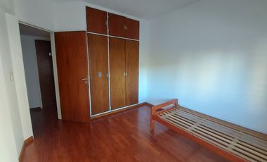 DEPARTAMENTO 4 AMBIENTES BALCON 2 BAÑOS LAVADERO