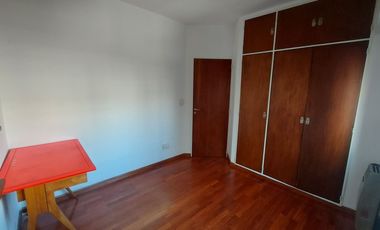 DEPARTAMENTO 4 AMBIENTES BALCON 2 BAÑOS LAVADERO