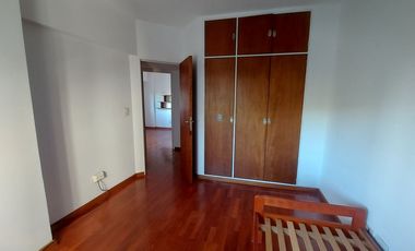 DEPARTAMENTO 4 AMBIENTES BALCON 2 BAÑOS LAVADERO