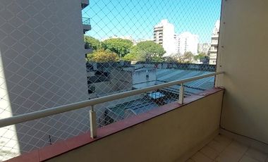DEPARTAMENTO 4 AMBIENTES BALCON 2 BAÑOS LAVADERO