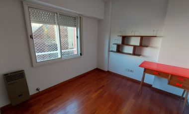 DEPARTAMENTO 4 AMBIENTES BALCON 2 BAÑOS LAVADERO