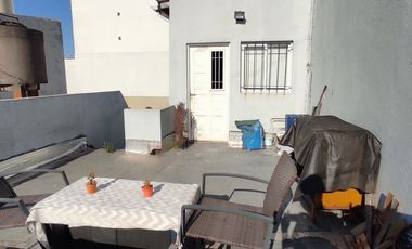 VENTA PH TIPO CASA DE 2/3 AMB CON TERRAZA Y PATIO