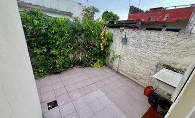 VENTA PH INTERNO PLANTA BAJA CON PATIO