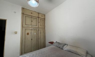 Casa lote propio en venta + monoambiente Lanús