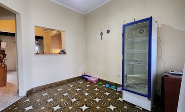 Casa estilo chalet 3 amb venta c/parque y cochera