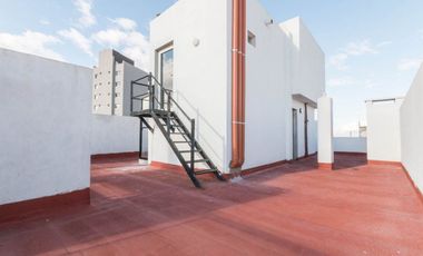 Semipiso 2 amb balcón, cochera doble, a estrenar!