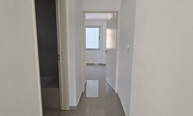 Semipiso 2 amb balcón, cochera doble, a estrenar!