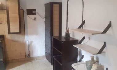 CASA 2 AMBIENTES ALQUILER CASTELAR